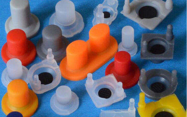 硅胶母婴用品 硅胶围兜 硅胶制品 没有做不到 只有想不到