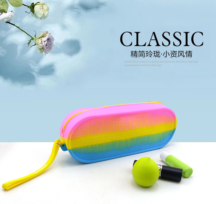 硅胶lss文具包,硅胶拉链铅笔包,学生文具包 硅胶lss文具包,硅胶拉链铅笔包,学生文具包