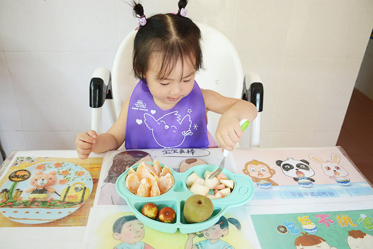 小车硅胶餐盘实拍图 小车硅胶餐盘实拍图